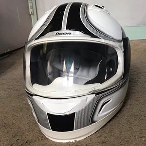 Icon helmet